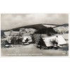 Mała wieś Borowice w zimowej scenerii na dawnej karcie pocztowej