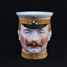Figuralny kubek porcelanowy cesarz Kaiser Wilhelm II 