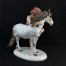 Porcelanowy koń wiernie odzworowana niczym rzeźba z porcelany