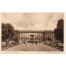 Dawna kartka pocztowa przedstawiająca Ogród Saski w Warszawie z widokiem na fontannę i pałac