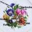 Różne kwiaty na stylowej porcelanie z Kopenhagi