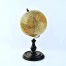 Antyczny globus z fizyczną mapą świata