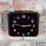 Metron bakelitowy zegar w typie industrial