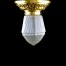 Doskonała forma lampy przywodzi na myśl diamenty, brylanty...