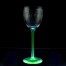 Doskonałe połączenie czaszy z kryształowego szkła bezbarwnego z zieloną nóżką barwioną prawdziwym uranem