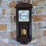 HAU stylowy zegar w drewnianej skrzyni który zachwyca