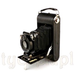 Kolekcjonerski unikat: zabytkowy aparat fotograficzny marki IHAGEE