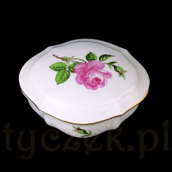 Ponadczasowo piękna porcelanowa szkatułka na cenne skarby