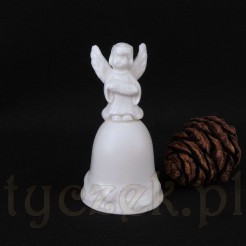 Porcelanowy aniołek z akordeonem 