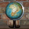 Stylowy globus z I połowy XX wieku