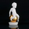 Rosenthal porcelanowa figurka Putto / Amorek na złotej kuli