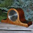 Politurowany zegar drewniany - forma bikorn marki GB