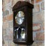 Ścienny zegar zabytkowy w pięknej drewnianej obudowie