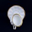 Złocone krawędzie starej porcelany