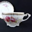 Pięknie ukształtopwana porcelana z finezyjnym uszkiem