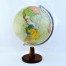 Duży reprezentacyjny globus z mapą polityczną świata