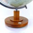 Noga globusu z działającym kompasem