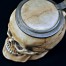 doskonale imitujący ludzką czaszkę wyrób z porcelany