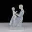 Szczęście matki - porcelanowa figurka