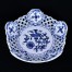 Porcelanowa patera w formie wyższej miski - ażurowego koszyka Meissen