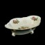 Kremowa porcelana o finezyjnej formie i różanym dekorze