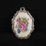 Oryginalny medalion z porcelany ozdobnej
