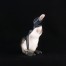 Pełnoplastyczna figurka pingwina z wydział sztuk pięknych