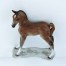 Młody koń jako kolekcjonerska figurka z szlachetnej porcelany bawarskiej