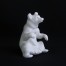 Szkliwiony niedźwiedź z porcelany od Wallendorfer Porzellanfabrik