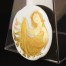 Limitowana seria znaków zodiakalnych – wisior porcelanowy Panny z bogatą złotą malaturą.