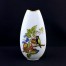 Wazon porcelanowy z motywem kwitnącej jerzyny