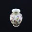 Niewielki wazonik ze znakomitej bawarskiej porcelany