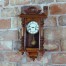 Salonowy zegar na ścianę z epoko eklektyzmu niemieckiego
