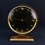 Gustowny zegar utrzymany w stylistce Art Deco